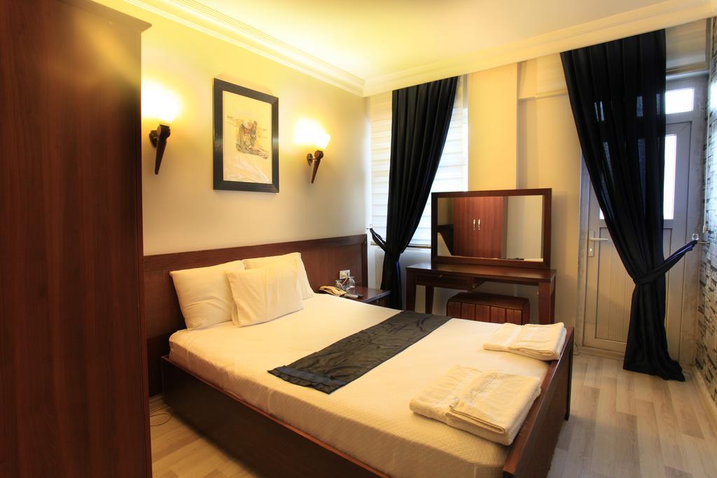 Hotel Grand Urhay 샤늘르우르파 외부 사진